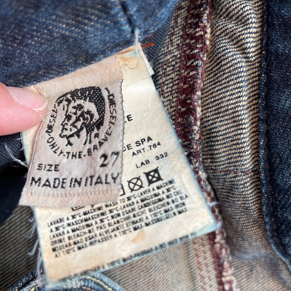 Diesel low rise 26/30 denim $50 - Picture 5 of 5